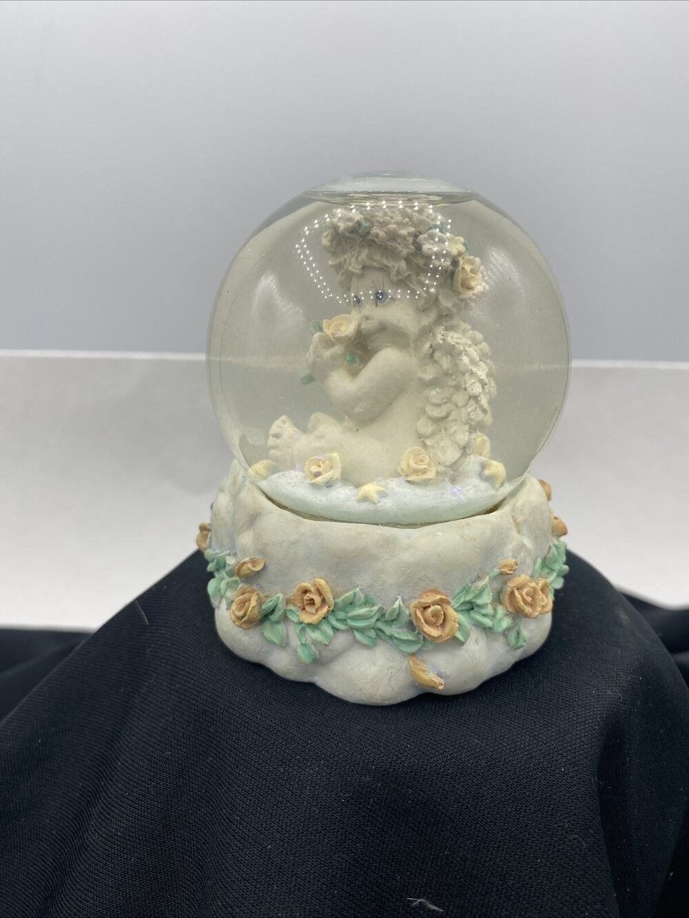 Weslan D6510 snow globe